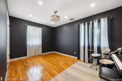 35 Grandview Avenue, Nanuet, NY 10954 - Photo 16