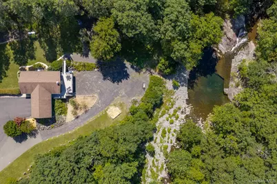61 Woodland Falls Road, Saugerties, NY 12477 - Photo 2