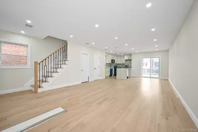 14123 Hoover Avenue, Briarwood, NY 11435 - Photo 4