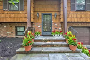 6 Arrow Ln, New City, NY 10956 - Photo 2