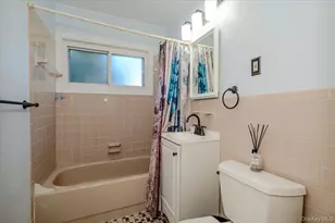 162 Twin Ln N, Wantagh, NY 11793 - Photo 8