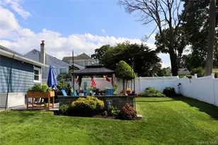 31 Prestwick Terrace, Glen Cove, NY 11542 - Photo 20