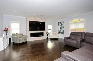 75 Campbell Ave, Suffern, NY 10901 - Photo 12