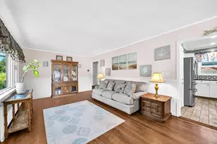 19 Ridgeley Rd, Smithtown, NY 11787 - Photo 10