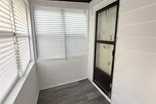 4529 Carpenter Ave, Bronx, NY 10470 - Photo 2