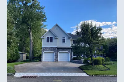 182 Elizabeth Street, Pearl River, NY 10965 - Photo 2