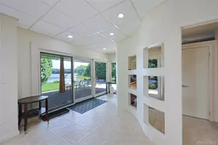 21 Lake Rd, Great Neck, NY 11020 - Photo 20