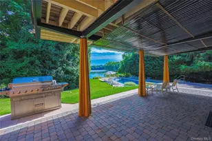 21 Lake Rd, Great Neck, NY 11020 - Photo 40