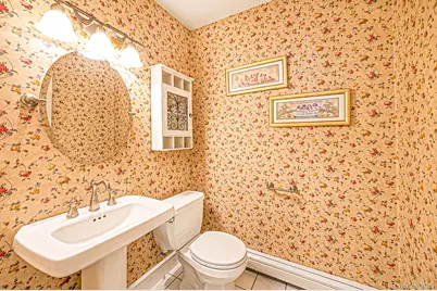 16 Jesse Way, Mount Sinai, NY 11766 - Photo 8