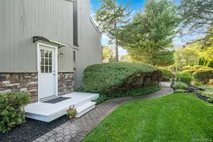 16 Jesse Way, Mount Sinai, NY 11766 - Photo 6