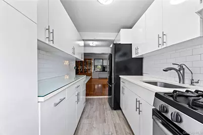 211-02 73rd Avenue #1H, Bayside, NY 11364 - Photo 6