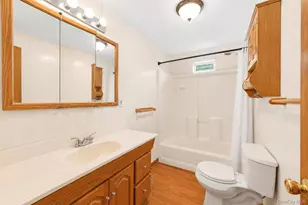 2600 Boisseau Ave, Southold, NY 11971 - Photo 18