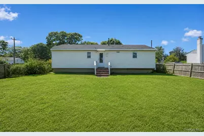 2600 Boisseau Avenue, Southold, NY 11971 - Photo 36