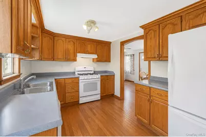 2600 Boisseau Avenue, Southold, NY 11971 - Photo 16