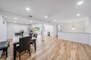 136 Woodhull Rd, Huntington, NY 11743 - Photo 8