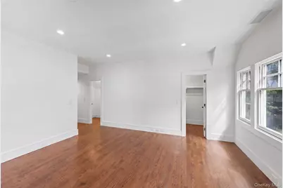 18 Green Meadow Lane, Huntington, NY 11743 - Photo 32