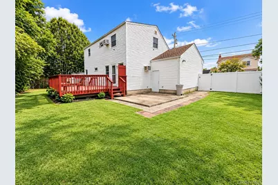 44 Sunset Avenue, Farmingdale, NY 11735 - Photo 46