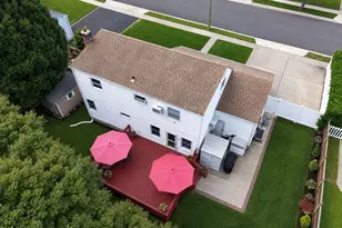 44 Sunset Ave, Farmingdale, NY 11735 - Photo 50