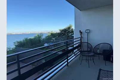 114-01 Taipei Court, College Point, NY 11356 - Photo 8