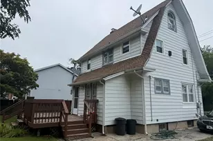 24 Washington Ave, Amityville, NY 11701 - Photo 2