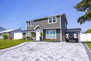 4185 Harriet Rd, Bethpage, NY 11714 - Photo 2
