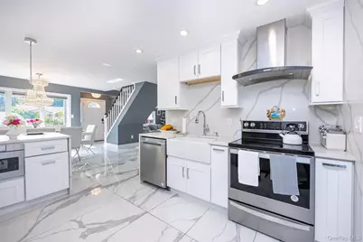 4185 Harriet Road, Bethpage, NY 11714 - Photo 22