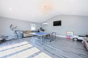 4185 Harriet Rd, Bethpage, NY 11714 - Photo 36