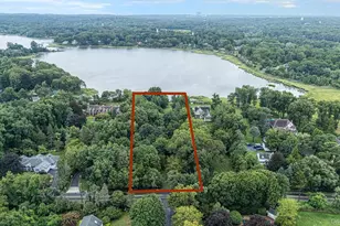 59 Dyke Rd, Setauket, NY 11733 - Photo 2
