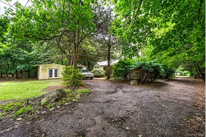 59 Dyke Road, Setauket, NY 11733 - Photo 20