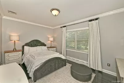 19 Sparrow Lane, Huntington, NY 11743 - Photo 20