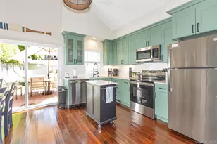 430 1st St, Greenport, NY 11944 - Photo 24
