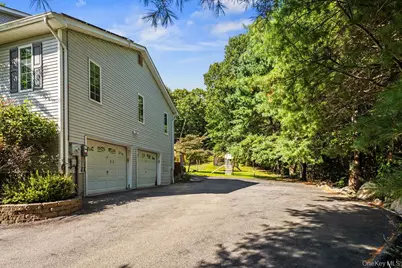 15 Parkside Court, Pomona, NY 10970 - Photo 32