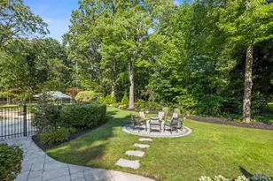 16 Marget Ann Ln, Suffern, NY 10901 - Photo 32