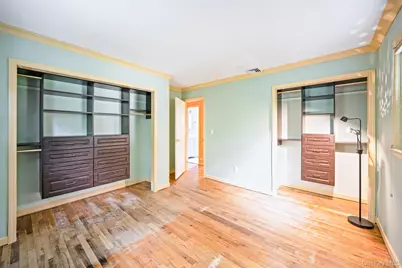 25 Rosedale Road, Sound Beach, NY 11789 - Photo 10