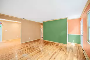 25 Rosedale Rd, Sound Beach, NY 11789 - Photo 6
