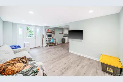 25 Rosedale Road, Sound Beach, NY 11789 - Photo 24