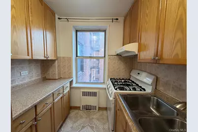 6510 108th Street #4G, Forest Hills, NY 11375 - Photo 6
