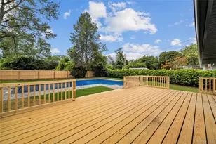 42 Rita Crescent, Commack, NY 11725 - Photo 24