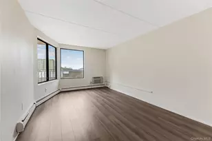 1155 Warburton Ave, Yonkers, NY 10701 - Photo 14