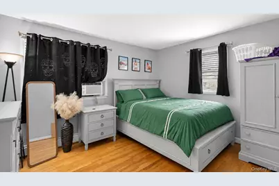 287 Whittier Drive, Mastic Beach, NY 11951 - Photo 8