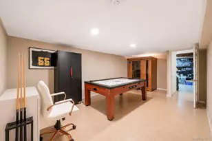 70 Mohawk Dr, North Babylon, NY 11703 - Photo 18