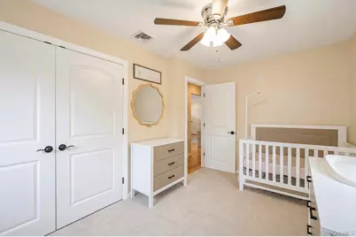 70 Mohawk Drive, North Babylon, NY 11703 - Photo 14