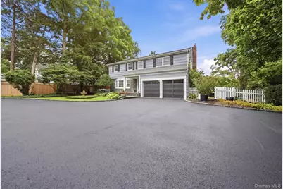 11 Prospect Road, Centerport, NY 11721 - Photo 4