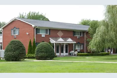125 Terryville Road #7D, Port Jefferson Station, NY 11776 - Photo 1