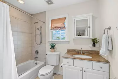 47 Syosset Circle, Syosset, NY 11791 - Photo 28
