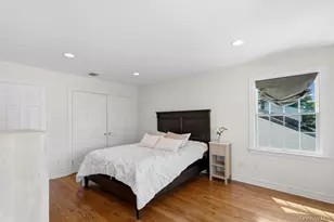 47 Syosset Cir, Syosset, NY 11791 - Photo 24