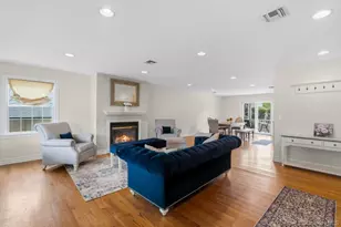 47 Syosset Cir, Syosset, NY 11791 - Photo 6
