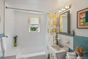 3001 Tinker Dr, Oceanside, NY 11572 - Photo 20