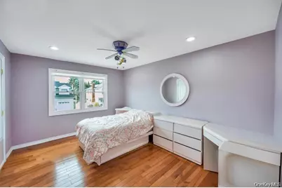 6 Garden Circle, Syosset, NY 11791 - Photo 18