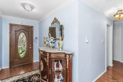18 Linden Avenue, Kings Park, NY 11754 - Photo 4